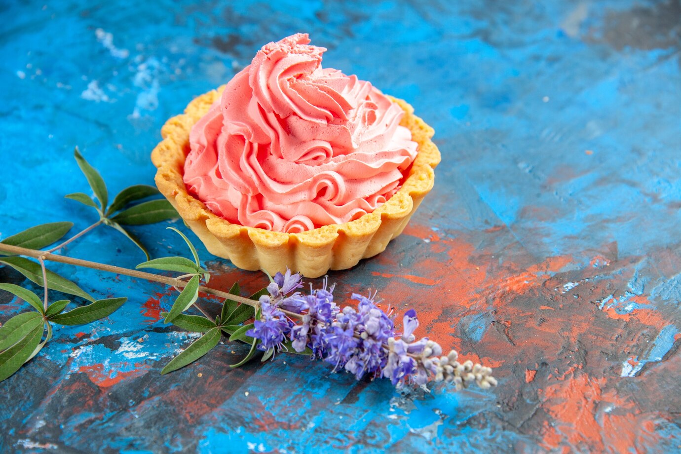 Try This Clever Hack for Making Super-Vibrant Buttercream (Without a Ton of Food Dye)